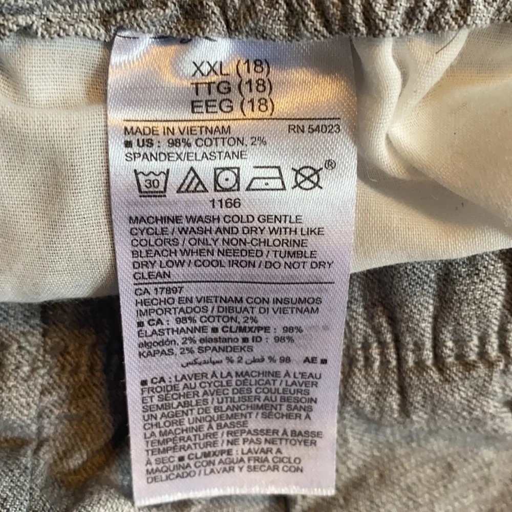 Old Navy Junior boys shorts gray size XXL (18)
